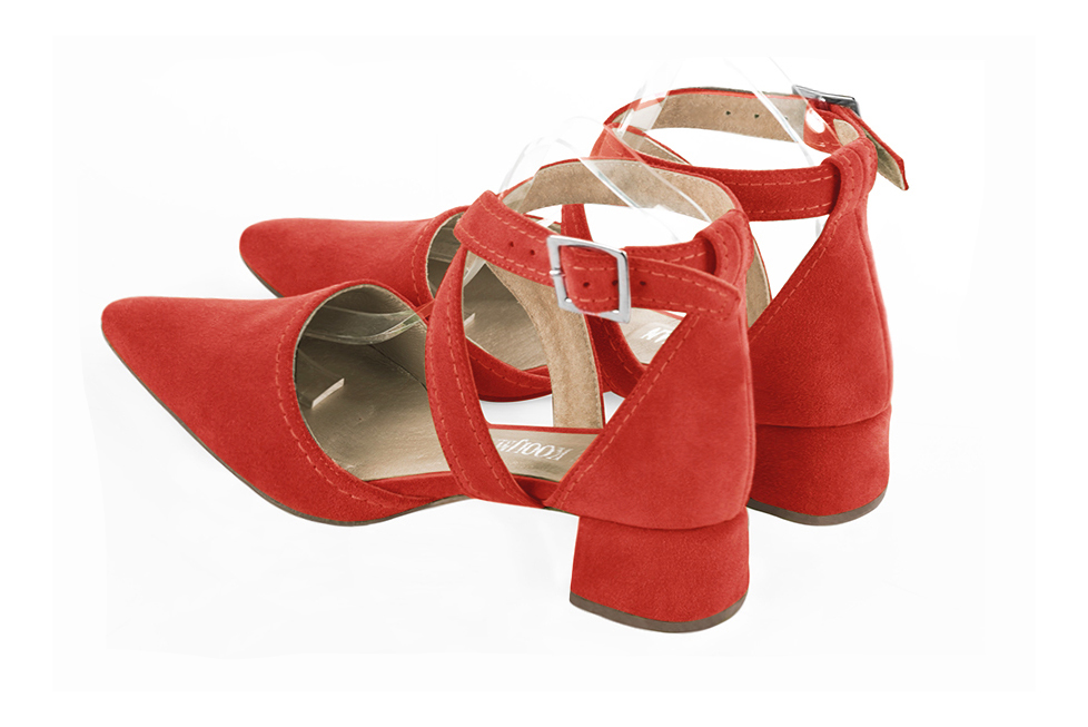 Women's scarlet red open side dress shoes, with crossed straps. Tapered toe. Low flare heels - Rear view